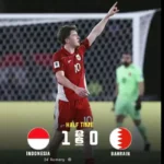 Selebrasi penyerang Timnas Indonesia Ole Romeny usai menjebol gawang Bahrain yang dikawal Ebrahim Lutfala pada pertandingan lanjutan ronde ketiga Kualifikasi Piala Dunia 2026 Zona Asia, Selasa (25/3/2025) di Stadion Gelora Bung Karno Jakarta