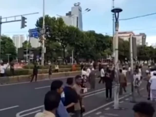 Tawuran Pecah Setelah Shalat Idul Fitri di Senen Jakarta Pusat